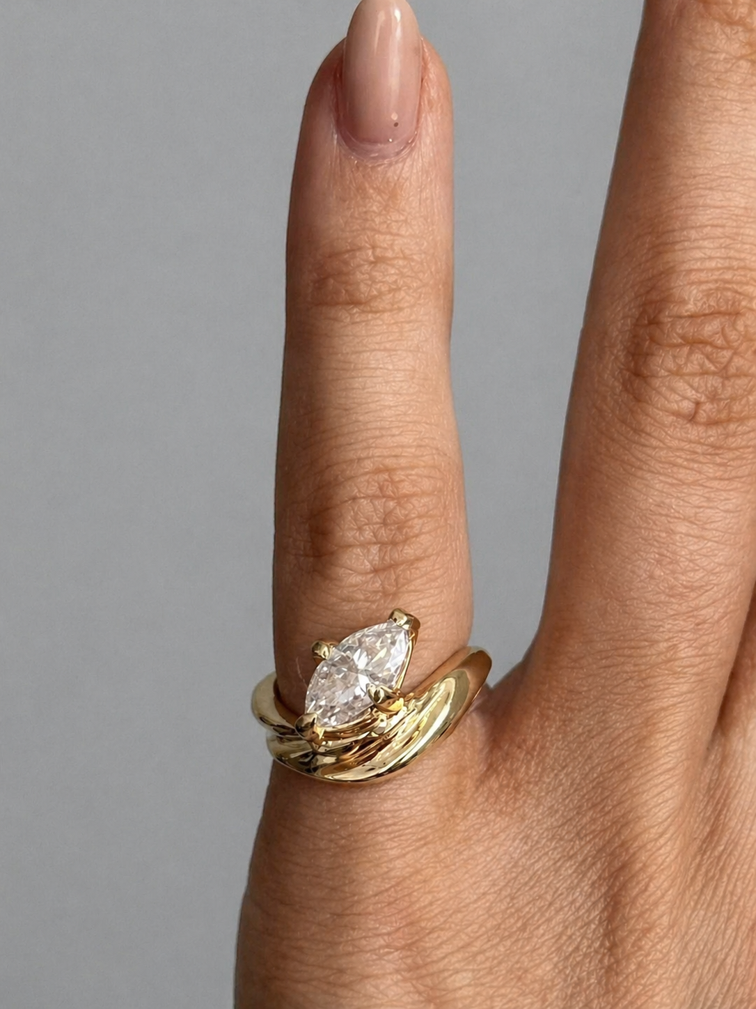 HERA PINKY RING