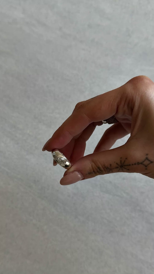 SELIA DIAMOND RING